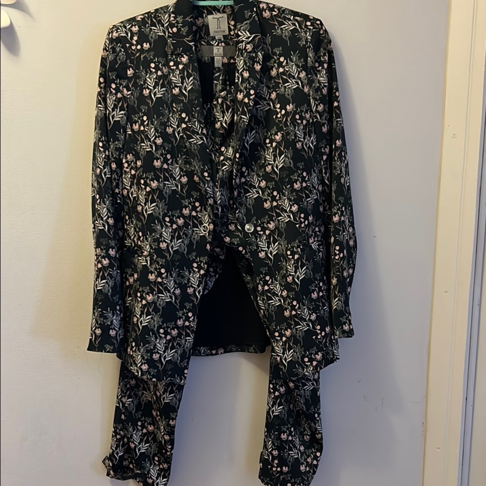 Floral Black and White Blazer
